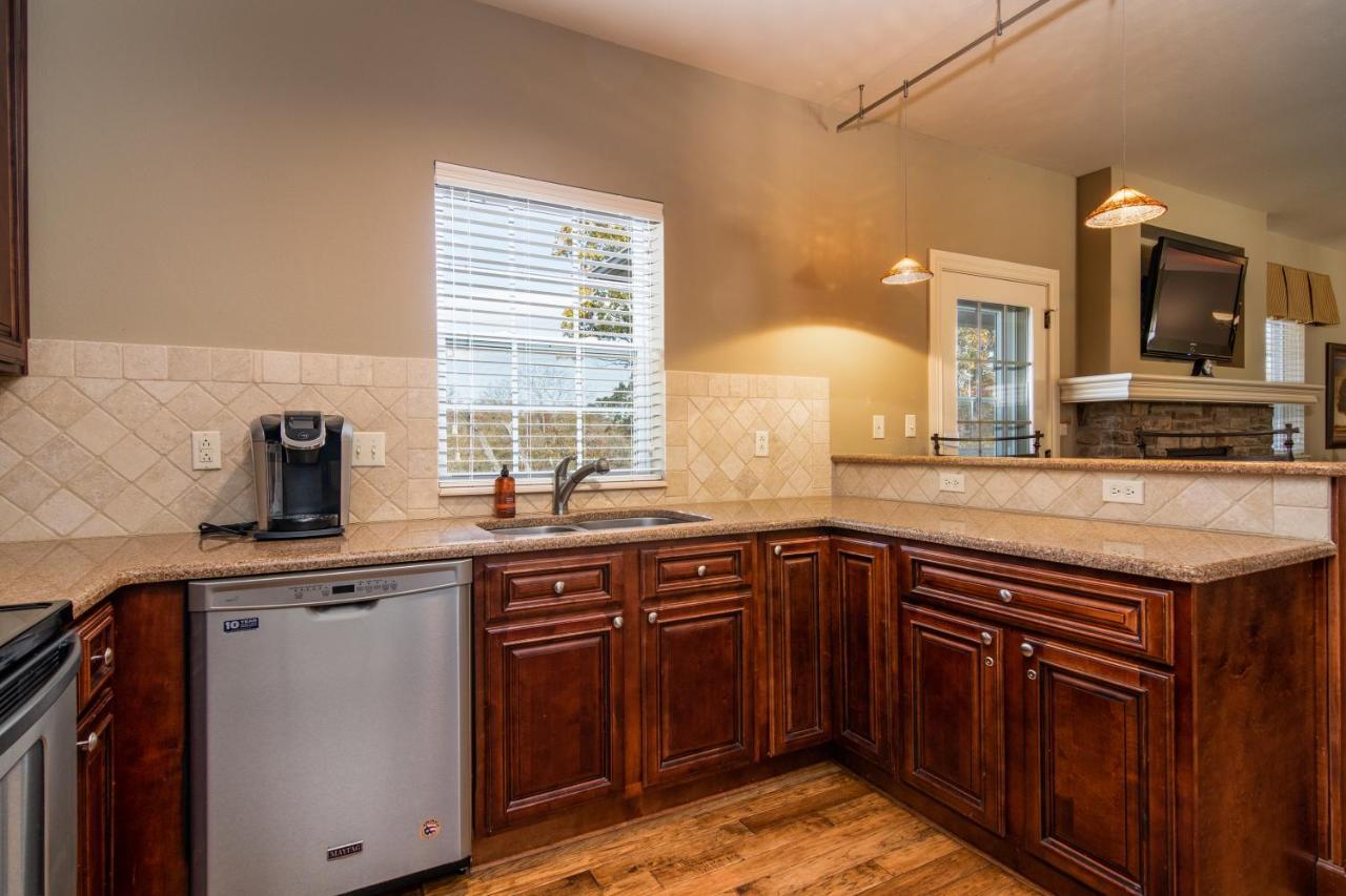 Two Bedroom Villa In The Heart Of Branson! Extérieur photo