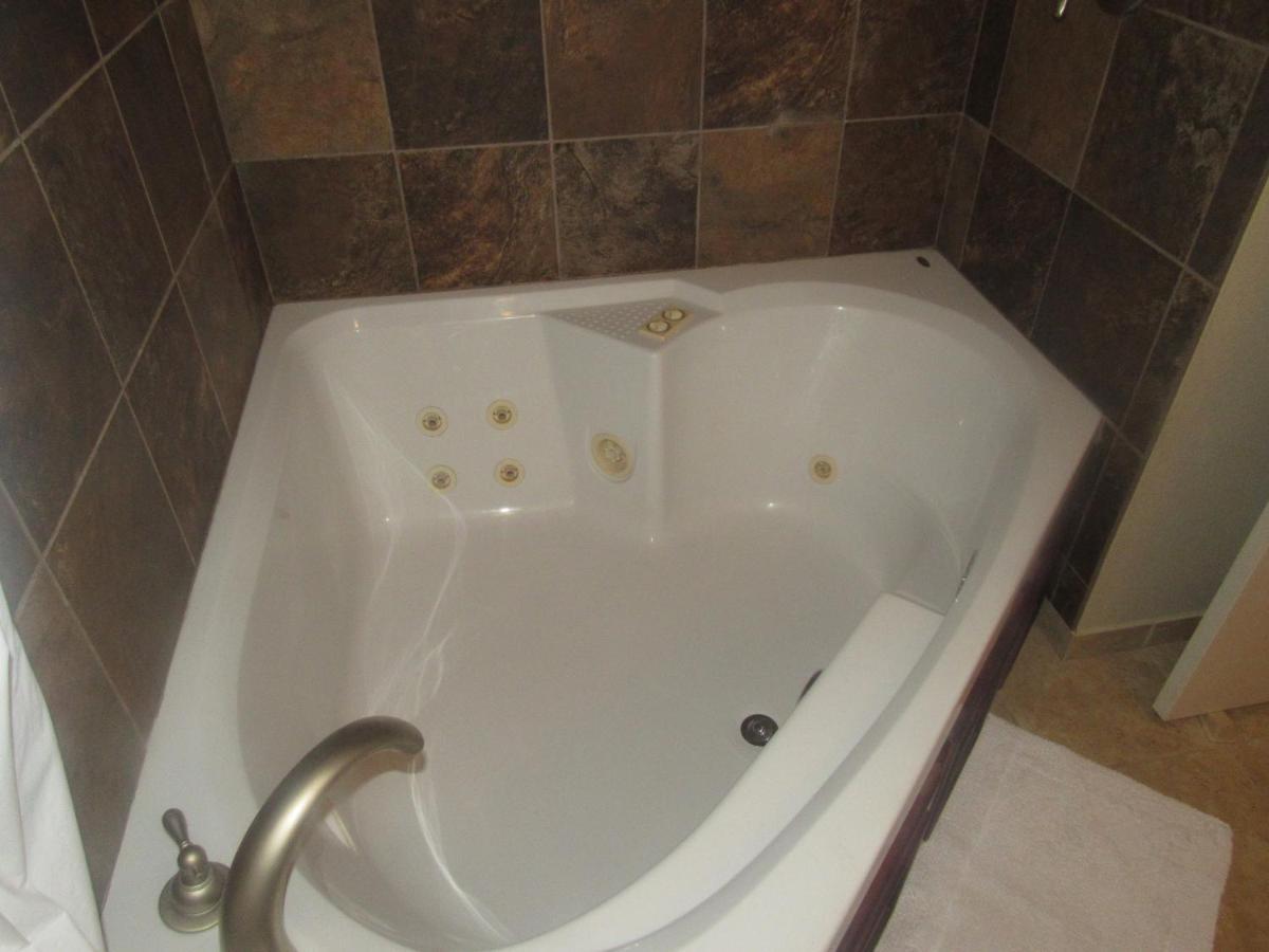 Two Bedroom Villa In The Heart Of Branson! Extérieur photo